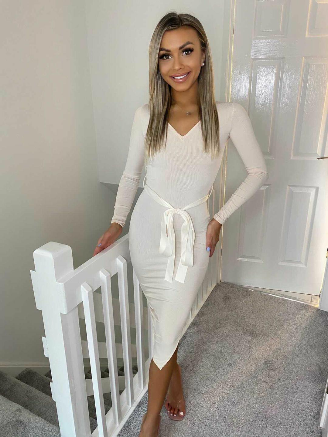 Isla V-neck Lace Up Long Dress